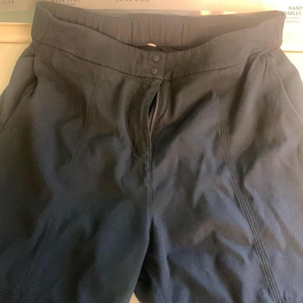 Super soft black lululemon city pants